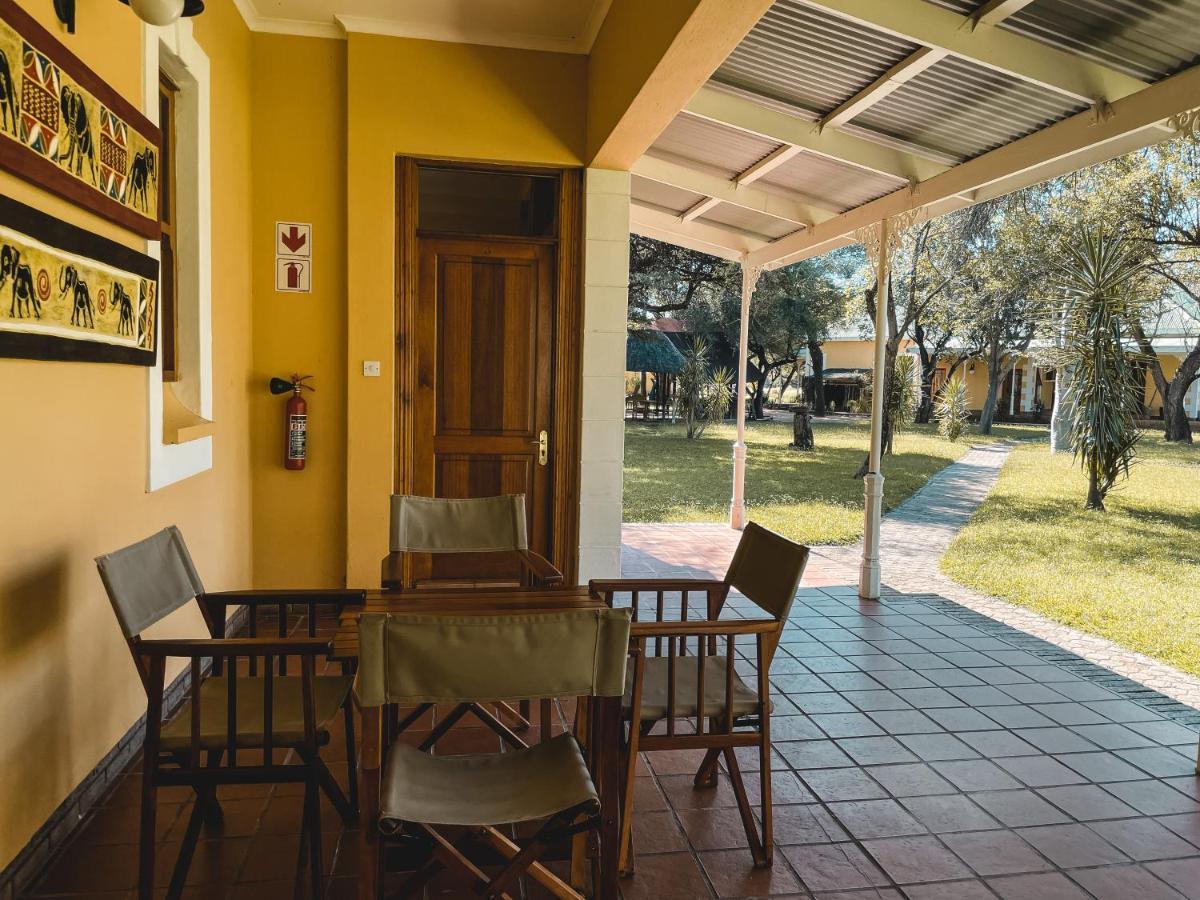 Ngangane Lodge & Reserve 弗朗西斯敦 外观 照片